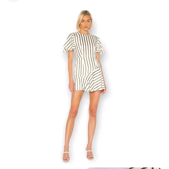 House of Harlow 1960 Dresses | House of Harlow x Revolve | Color: Black/Cream | Size: M | Leos001'S Closet